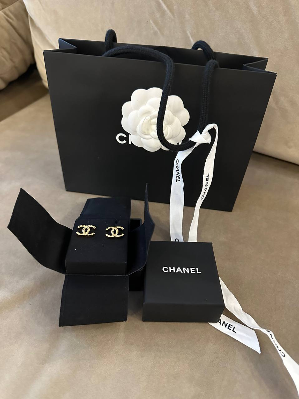 Серьги Chanel