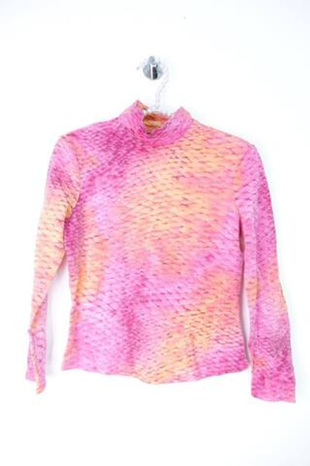 Кофта для яркого акцента в образе, визуально 42 размер