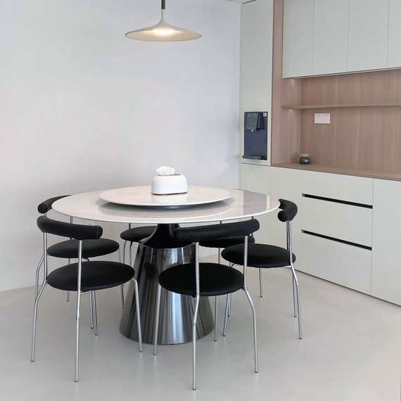 Стол Yoda Ø135 см, белая керамика, черная ножка