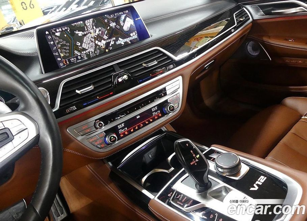 BMW 7 Series (G11) M760Li xDrive (11.2019)