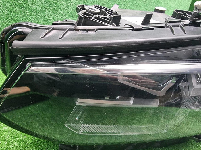 Фара левая BMW X3 G01 (2021-2024) LED