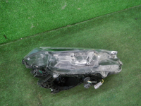 Фара правая Toyota RAV4 4 CA40 (2015-2019) LED