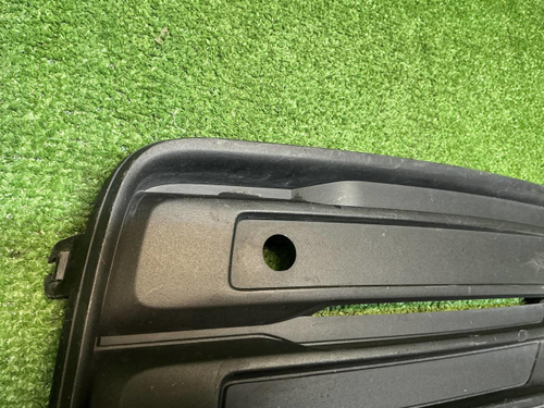 Решетка перед. бампера Volvo XC90 2 19-24 R-Design