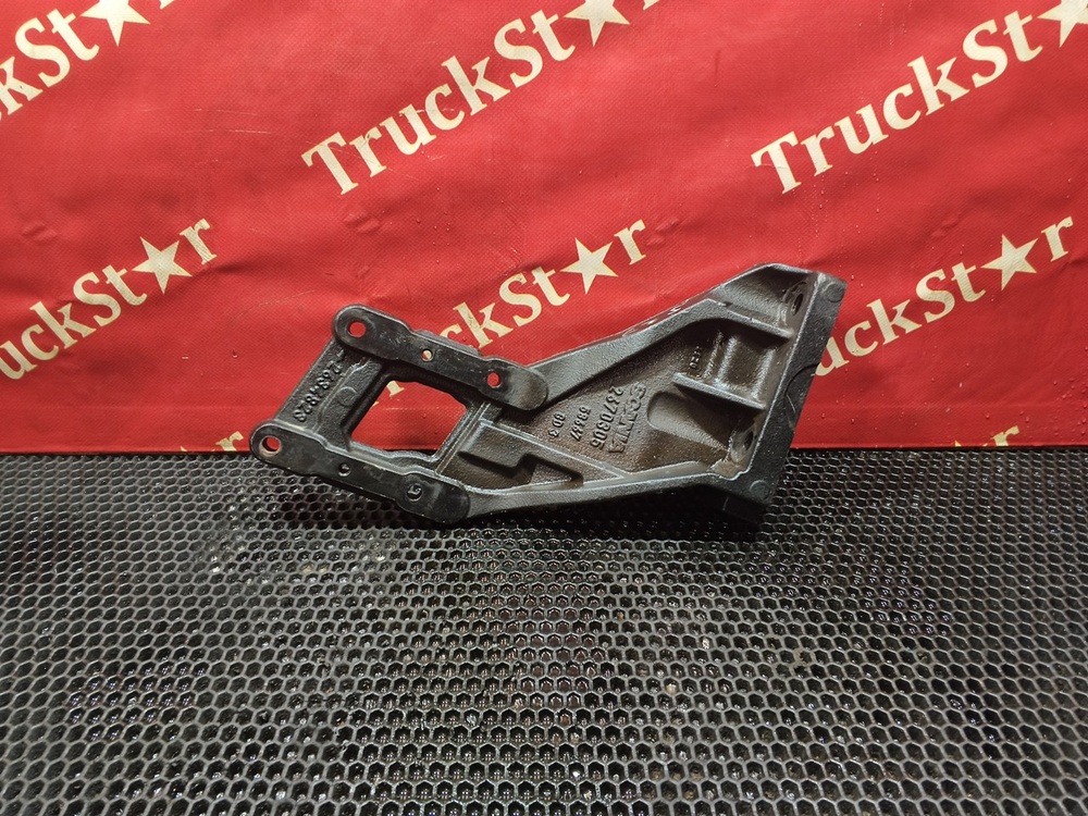 Kpонштeйн бpызговика правого 2019г