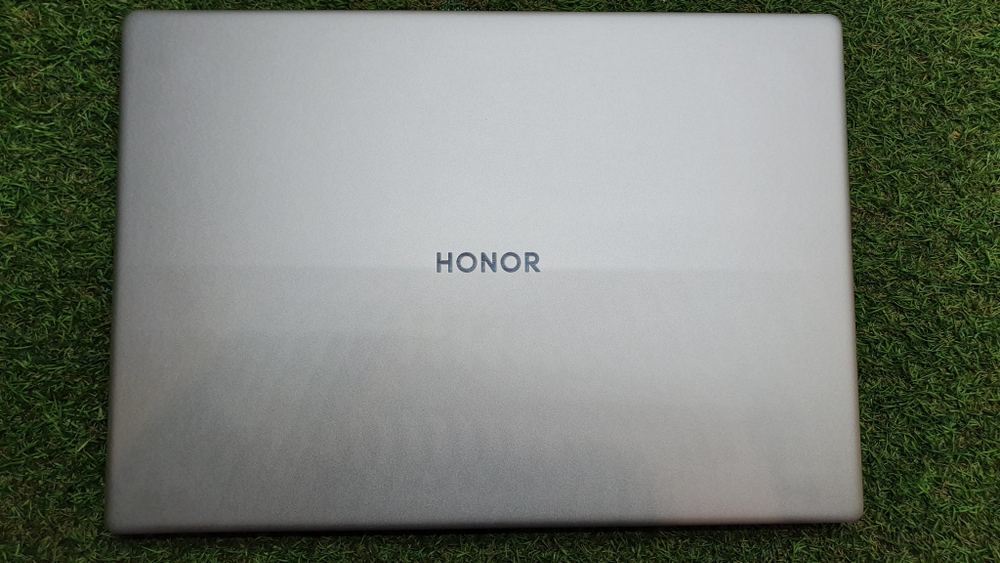 Ноутбук Honor Ryzen 7/16Gb/FHD/MagicBook X16 Plus 2024 BRI-7651/Windows 11