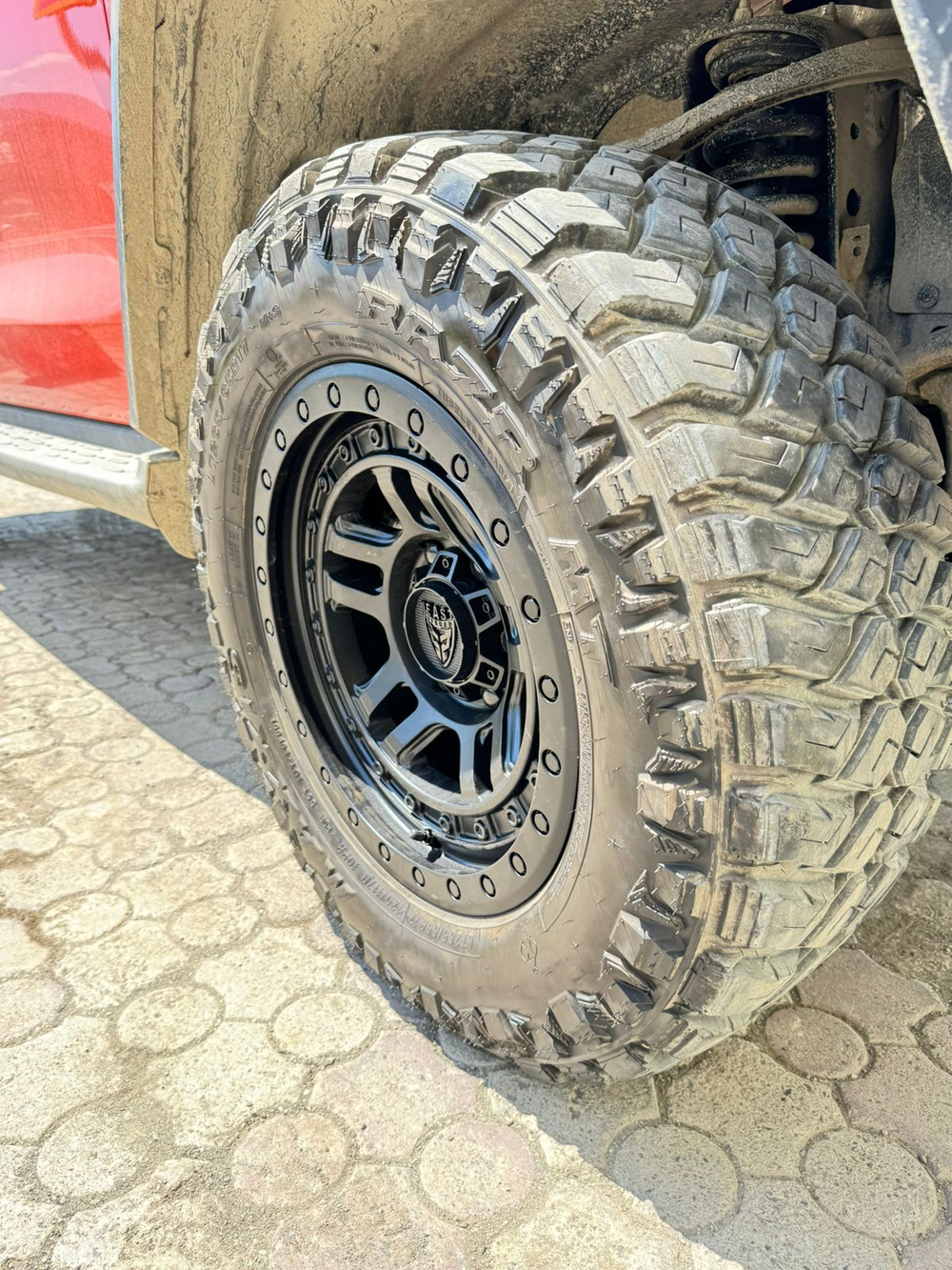 Диск колесный 9603N R17 8.5 ET0 Matte Black Beast OFFROAD
