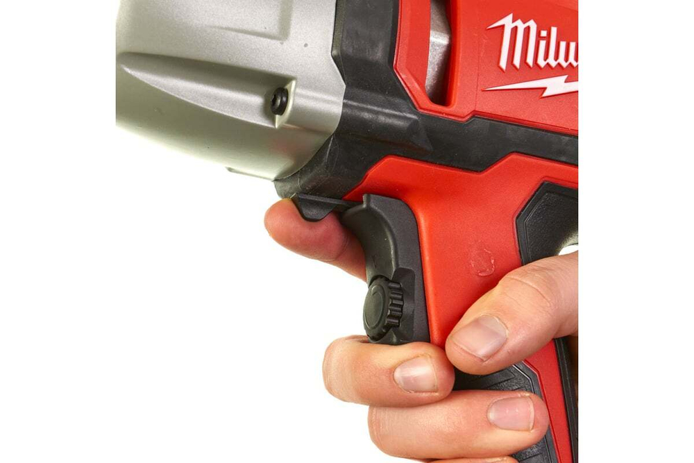 Гайковерт Milwaukee IPWE 520 R 4933451525