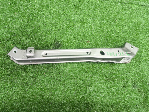 Кронштейн панели правый Omoda C5 (2022-н.в.)