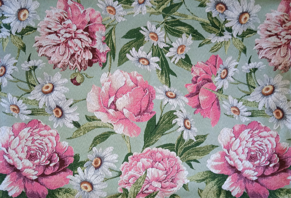 Декоративная гобеленовая наволочка для интерьерной подушки Пионы 68х47