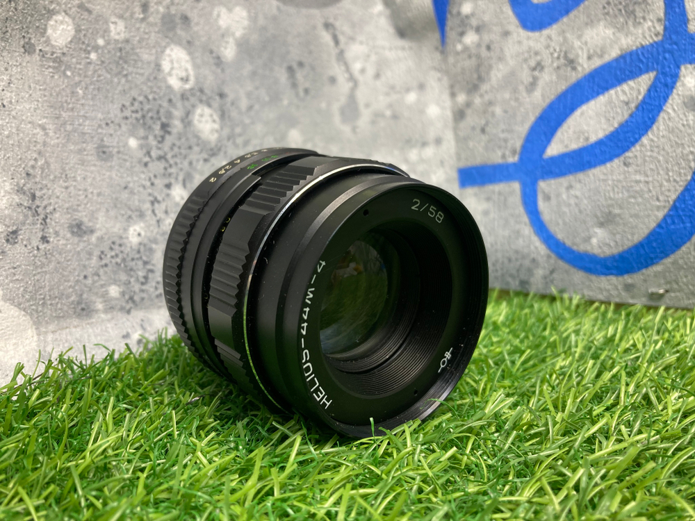 MC Helios 44M 4 2/58 mm