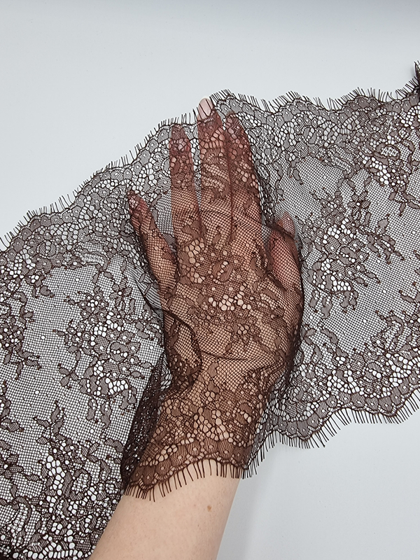 Кружево шантильи с ресничками шоколад К819 (22*303 см)