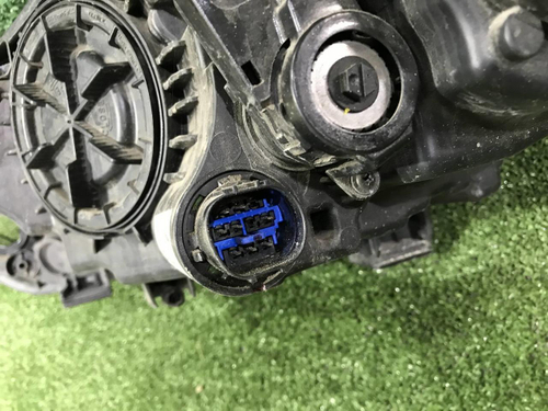 Фара правая Hyundai Tucson 3 (2015-2018) LED