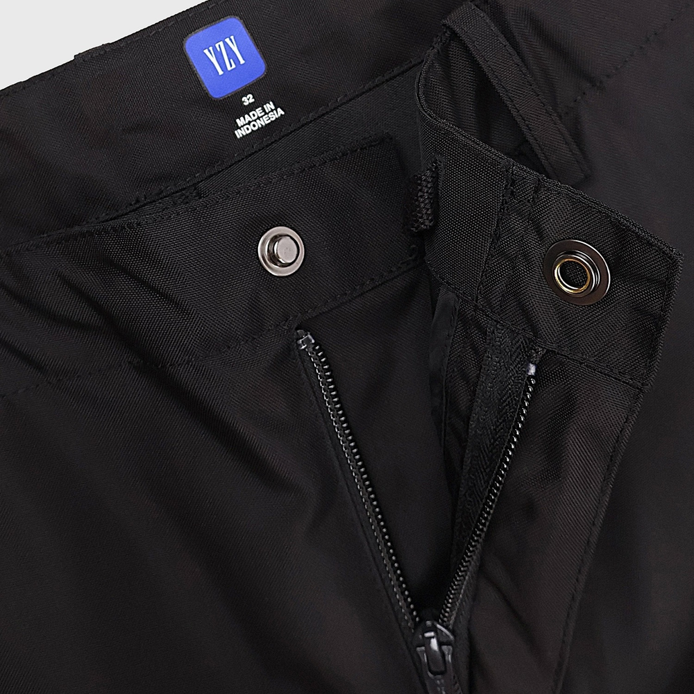 Брюки Yeezy Gap Engineering by Balenciaga Cordura Cargo Black