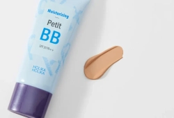Holika Holika ББ-крем Holika Holika Petit BB Moisturizing SPF30 PA++