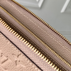 Louis Vuitton Zippy Wallet