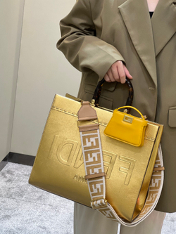 Fendi Sunshine Medium 35 cm