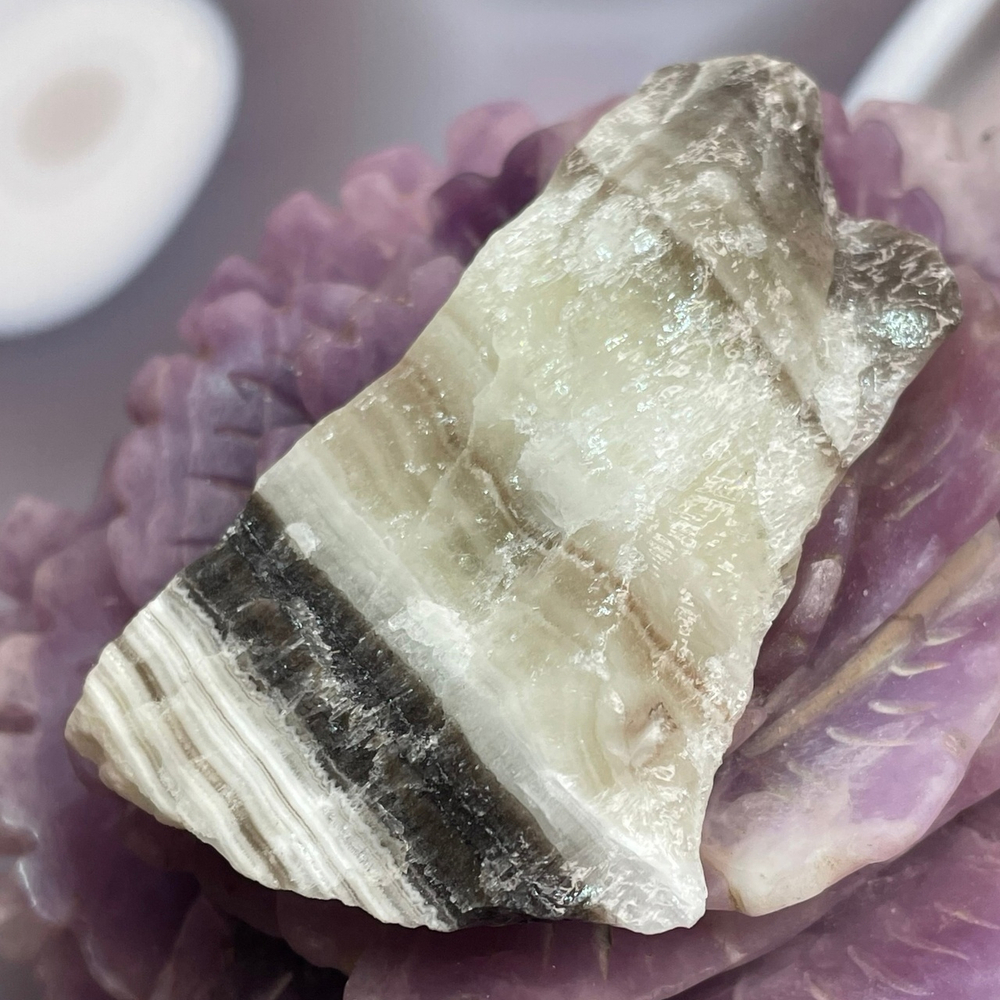 40813 Кальцит Зебра необработанный 61мм