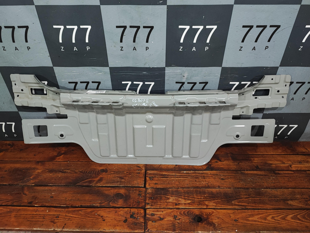 Задняя панель кузова Kia Optima 2 / Magentis 2 05-08 Новое Оригинал 691002G100