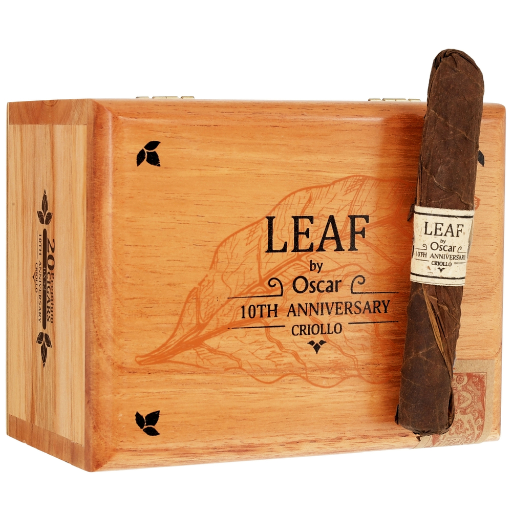 Leaf by Oscar Valladares 10th Anniversary Criollo Toro