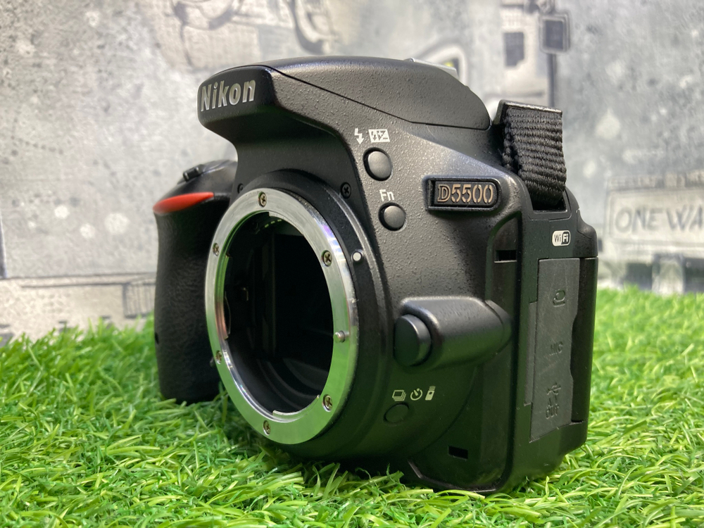 Nikon D5500 kit 18-55mm (19.500 кадров)
