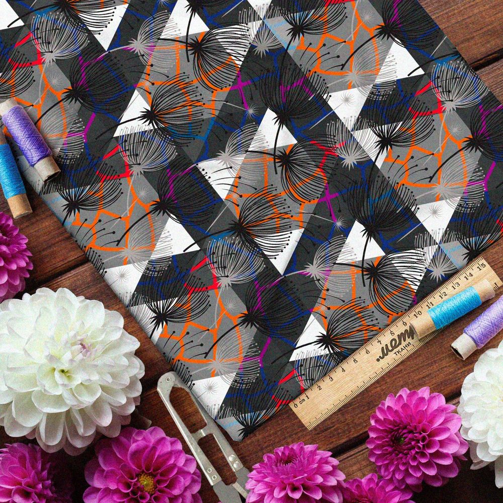 Ткань таффета чёрно-белая графическая абстракция с кислотным узором