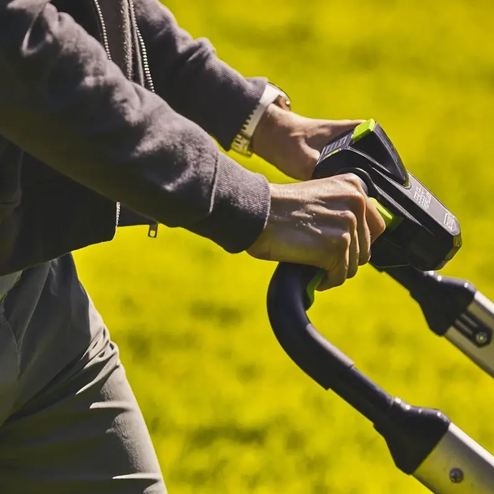 Аккумуляторная газонокосилка Greenworks GD40LM48SPK4 (1 x 4 Ач, ЗУ) 2517407UB