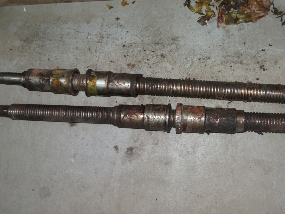 Шарико-винтовая пара ШВП L=1560 L резьбы=1340 d67 шаг 10мм