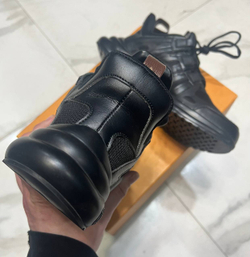 Кроссовки Louis Vuitton Archlight