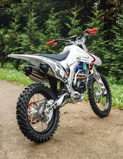 Мотоцикл кроссовый Hasky F8 450cc 21\18