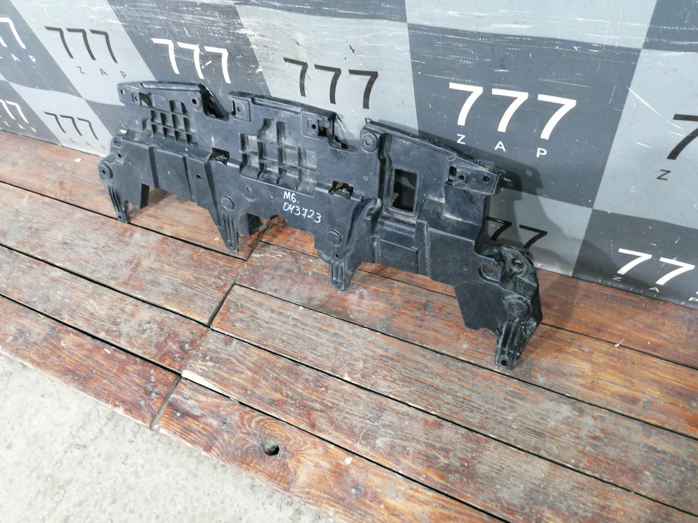 Кронштейн решетки радиатора Haval M6 2 21-нв Б/У Оригинал 5509020XKZ0YA