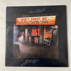 Винтажная виниловая пластинка LP Elton John Don't Shoot Me I'm Only The Piano Player (Англия 1973)