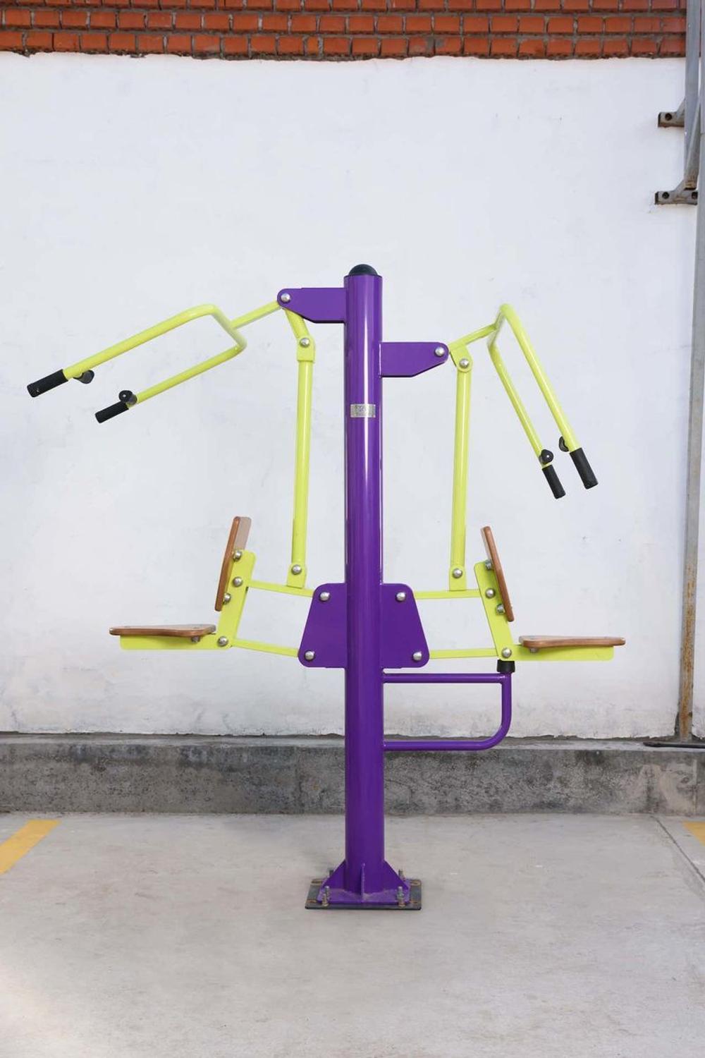 S-1056 Уличный тренажер Тяга Сверху - Жим от груди ZAVODSPORTA