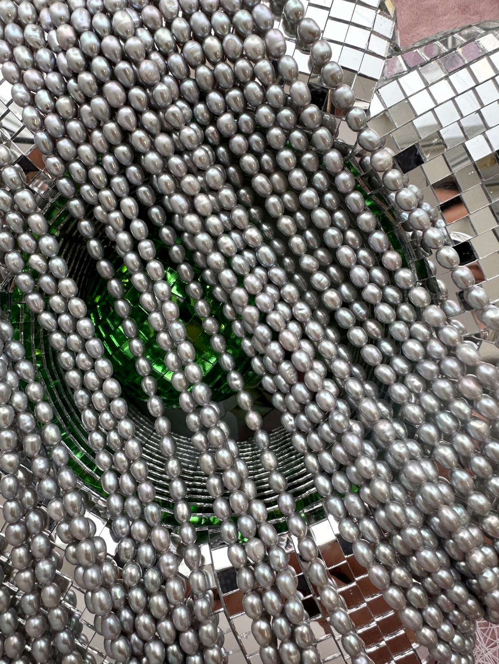 Жемчуг серый натуральный рис 4,4-4,6мм, 5А