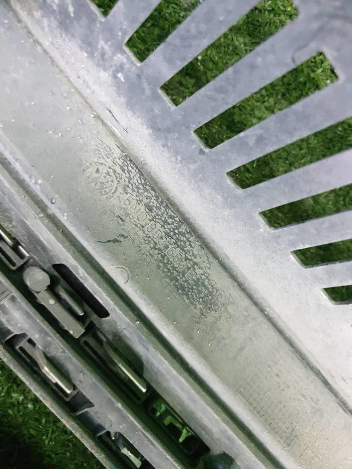 Решетка радиатора VW Tiguan 1 (2011-2018)