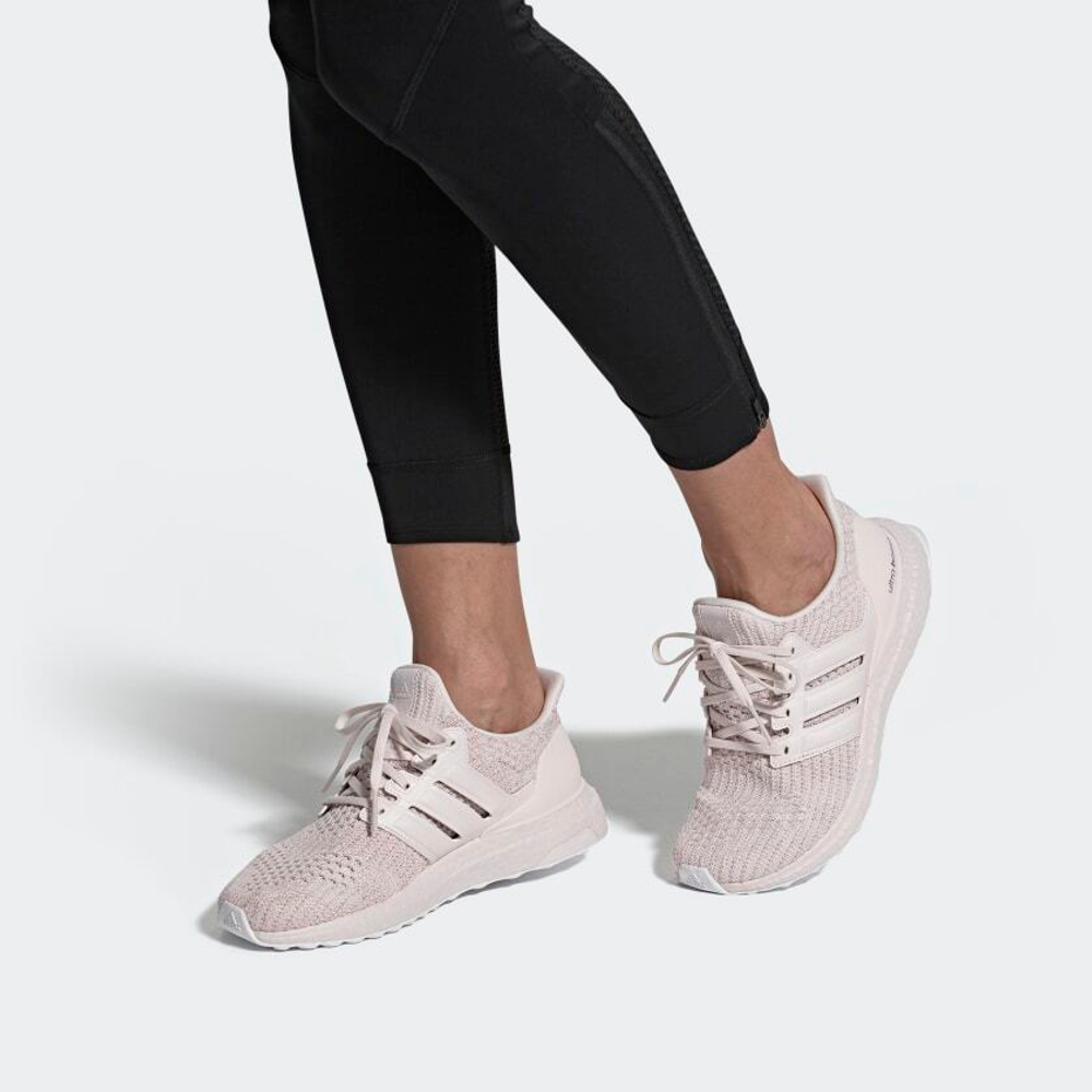 Кроссовки Adidas Ultraboost (Женская размерная сетка)