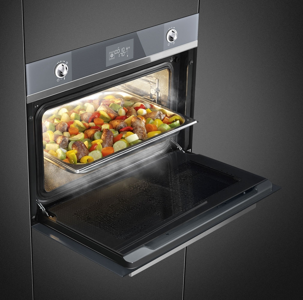 Компактный духовой шкаф Smeg SF4102VCS