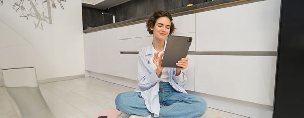 Как выбрать интернет-магазин мебели: плюсы и минусы?