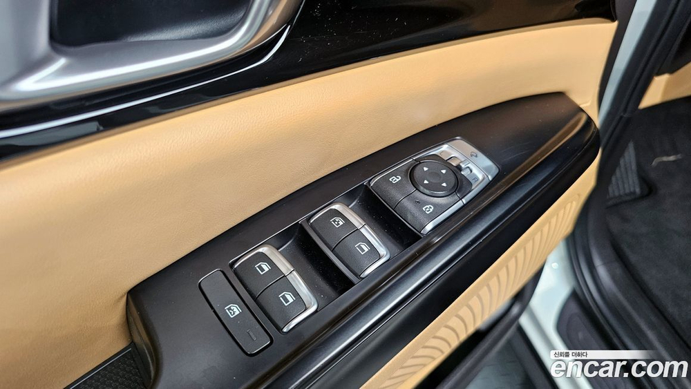 Kia Carnival (Sedona) 4 Generation 9-и местный Prestige (11.2020)