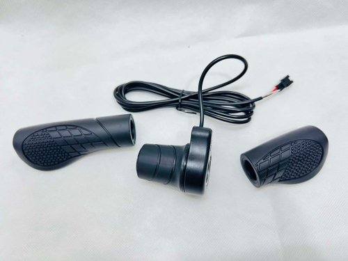 Половинчатая ручка газа для электровелосипеда ЛЕВАЯ