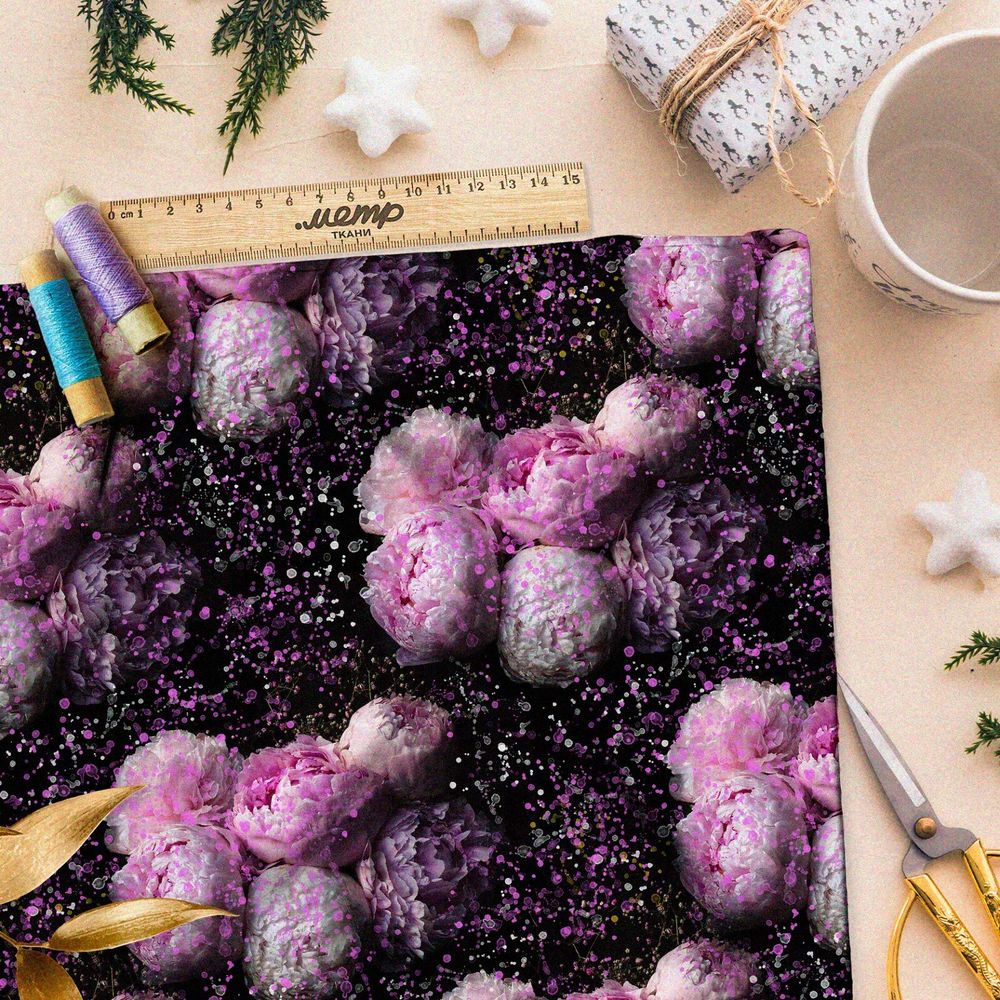 Ткань шифон маслом нарисованные пионы на чёрном фоне с пыльцой