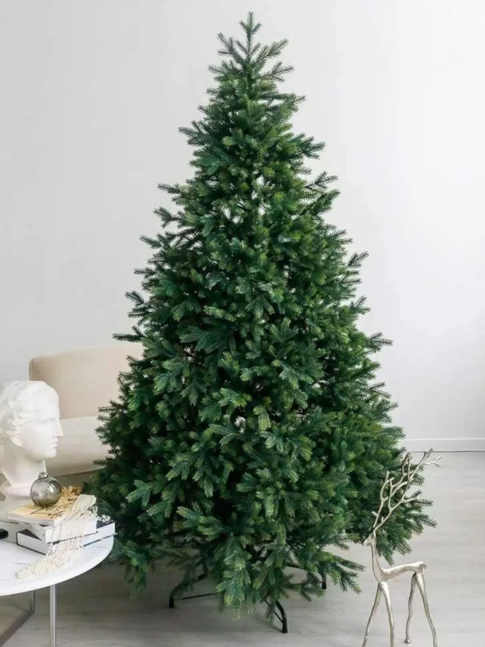 Ель искусственная «Брено» (Литая) 210 см / 2.1 м