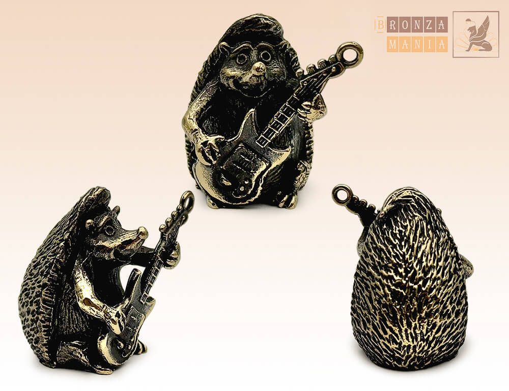 фигурка Ежик с гитарой