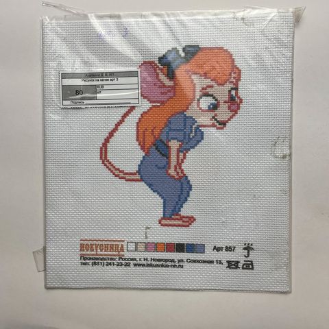 Рисунок на канве