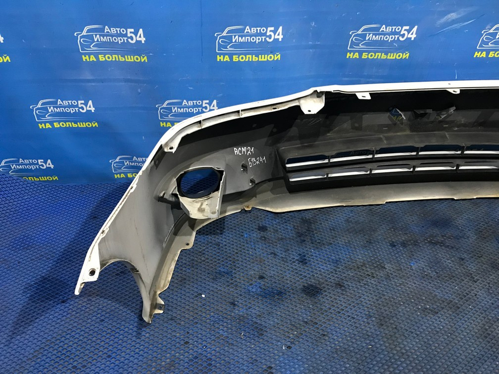 Бампер передний TOYOTA IPSUM 2003-2009