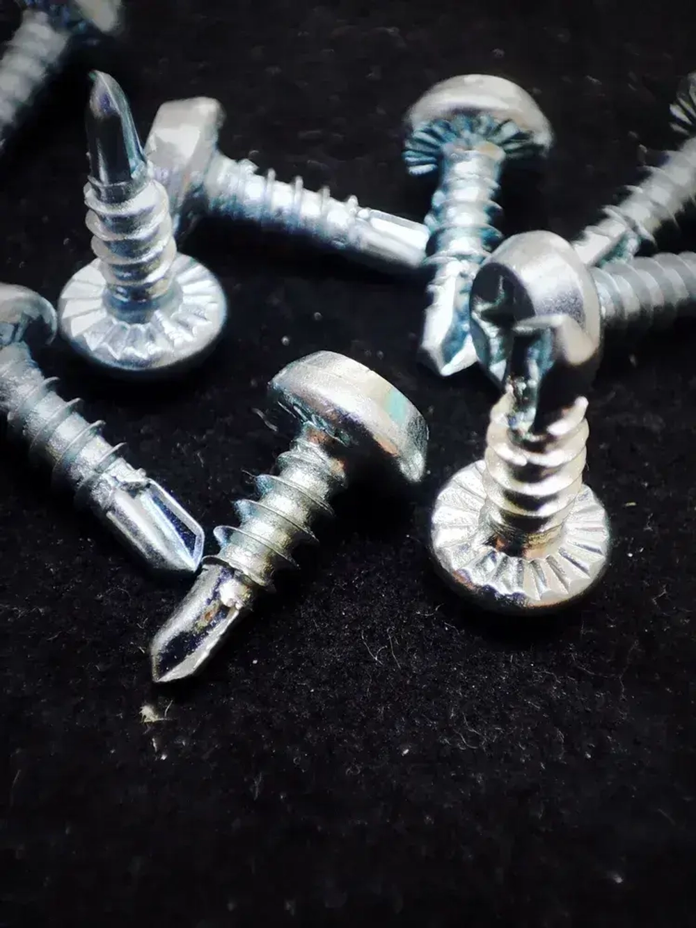 Саморез "клоп" 3,5х11мм (наконечник - сверло) - 50 штук, универсальный, оцинкованный, шлиц Ph-2