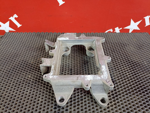 Кронштейн блока управления ДВС