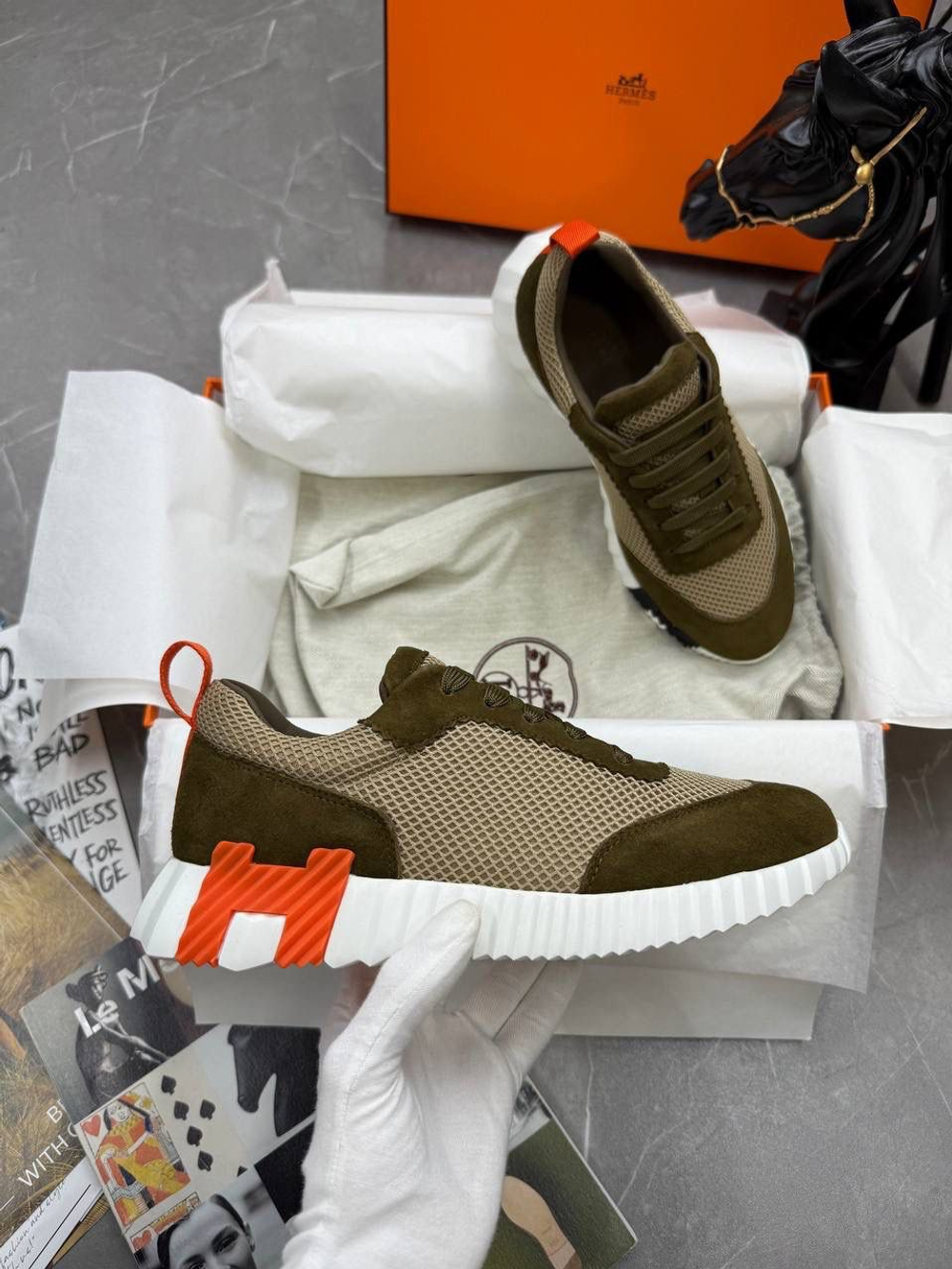 Кроссовки Hermes