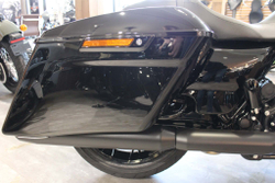 Harley-Davidson Street Glide Special 114 (Black Finish)