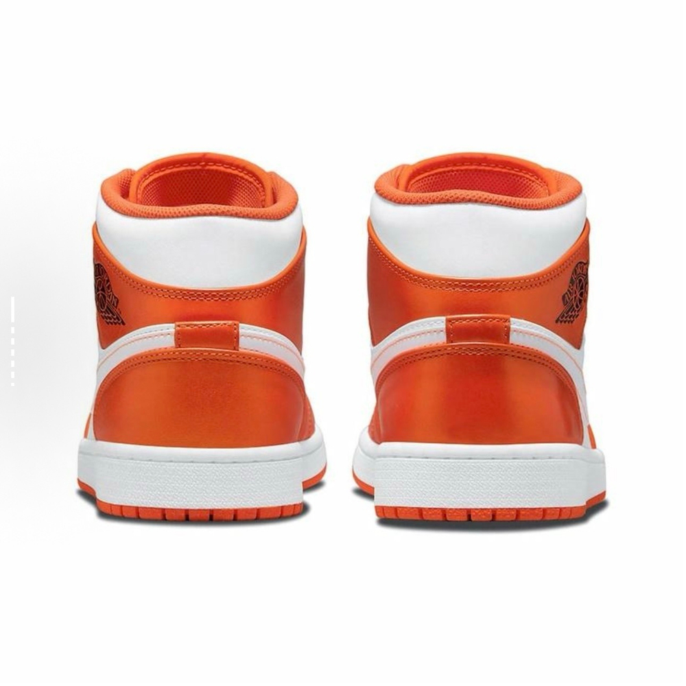 Air Jordan 1 Mid SE Electro Orange