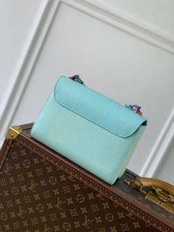 Louis Vuitton Twist MM
